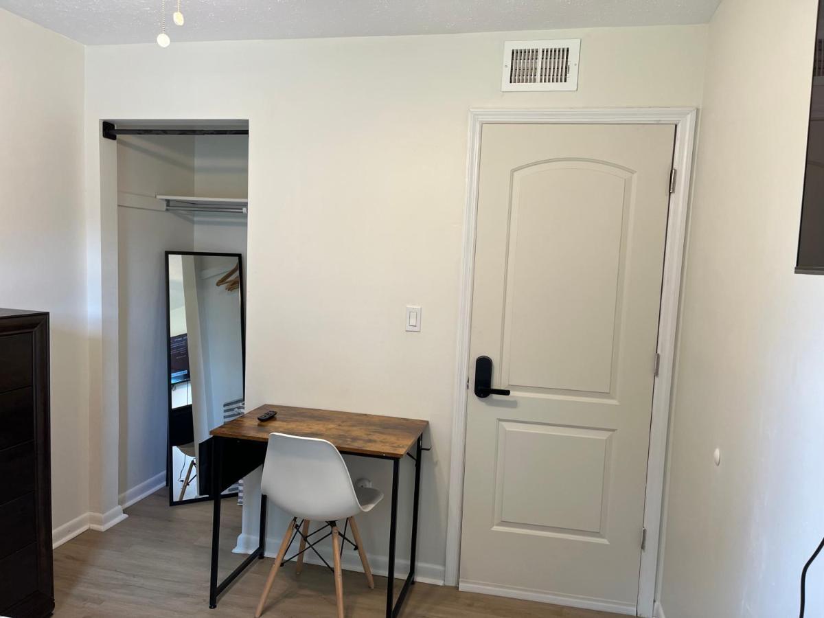 Zenhomes In Brandon Near Tampa Valrico Seffner المظهر الخارجي الصورة